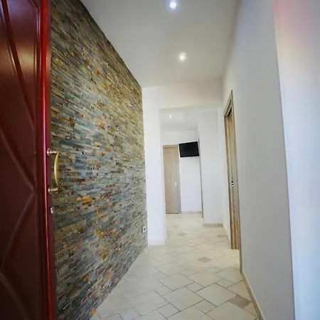 Prima Lux * Leverano